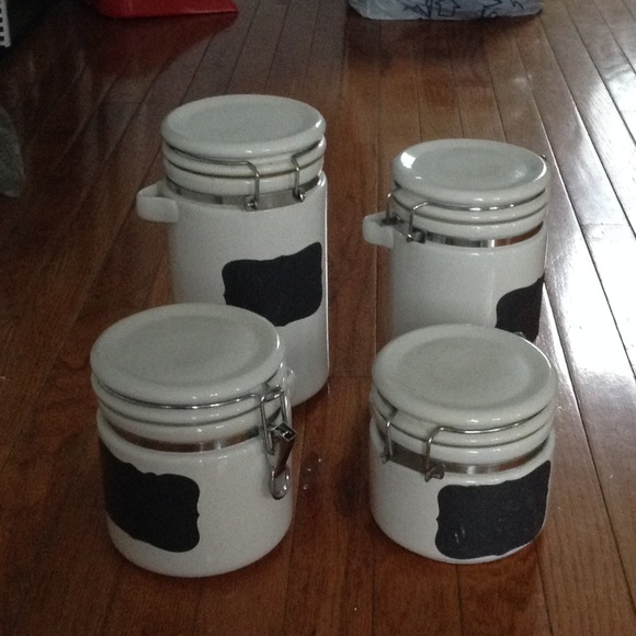 Set of 2 White Ceramic Locking Lid Canisters - Picture 2 of 2